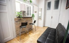 N40 By Small Home Budapest