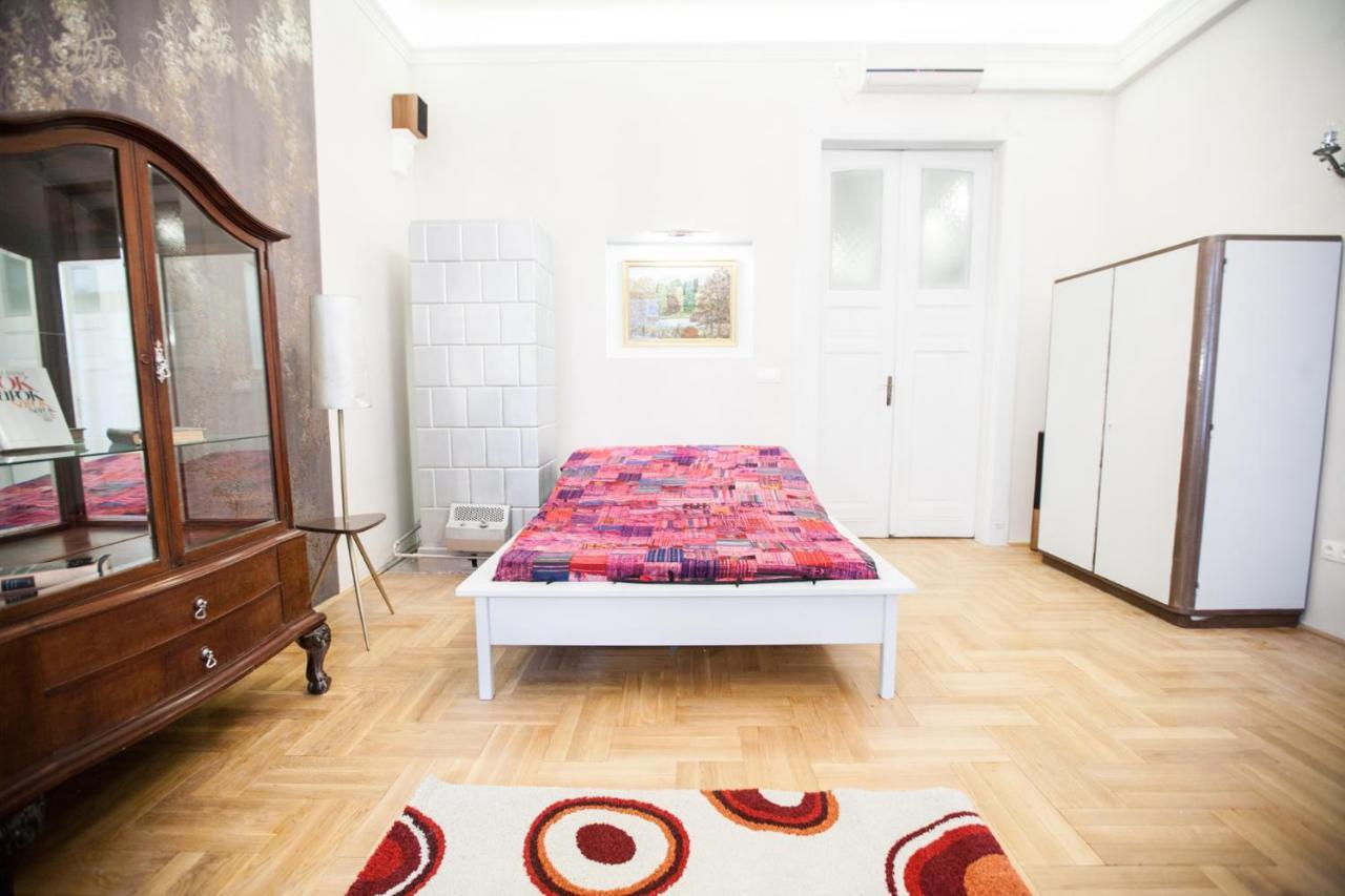 N40 By Small Home Budapest Kültér fotó